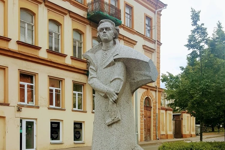 Памятник Тарасу Шевченко | Go Vilnius