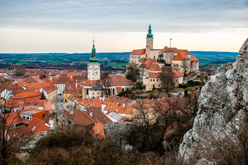 ➤ Чехия. Микулов Mikulov Nikolsburg Интересные места • Достопримечательности • Что посмотреть  в Чехия. Микулов Mikulov Nikolsburg?