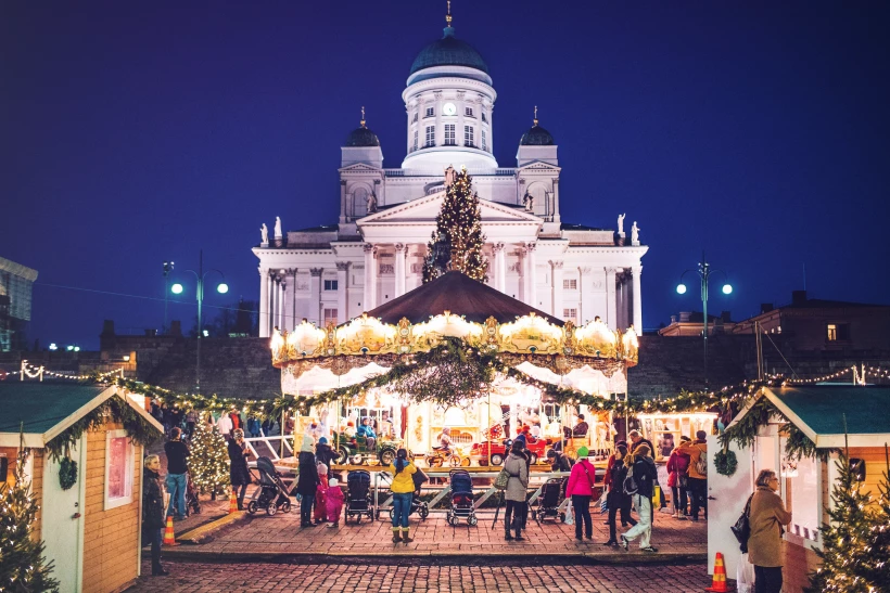 helsinki-marketing-senate-square-christmas-market-jussi-hellstenjpg_3rhkLp.webp