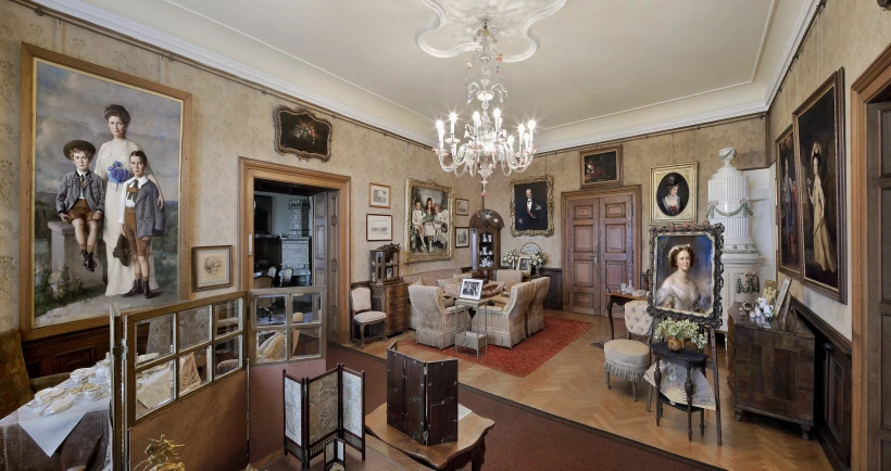 Private apartments of Franz Ferdinand d'Este family (3rd tour) -