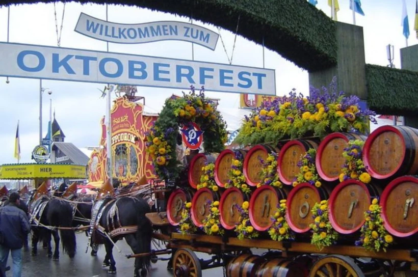 oktoberfest-german-2-1200x796jpg_5u90Yz.webp