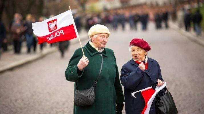 Яка пенсія в Польщі мінімальна і середня пенсія - пенсійний вік